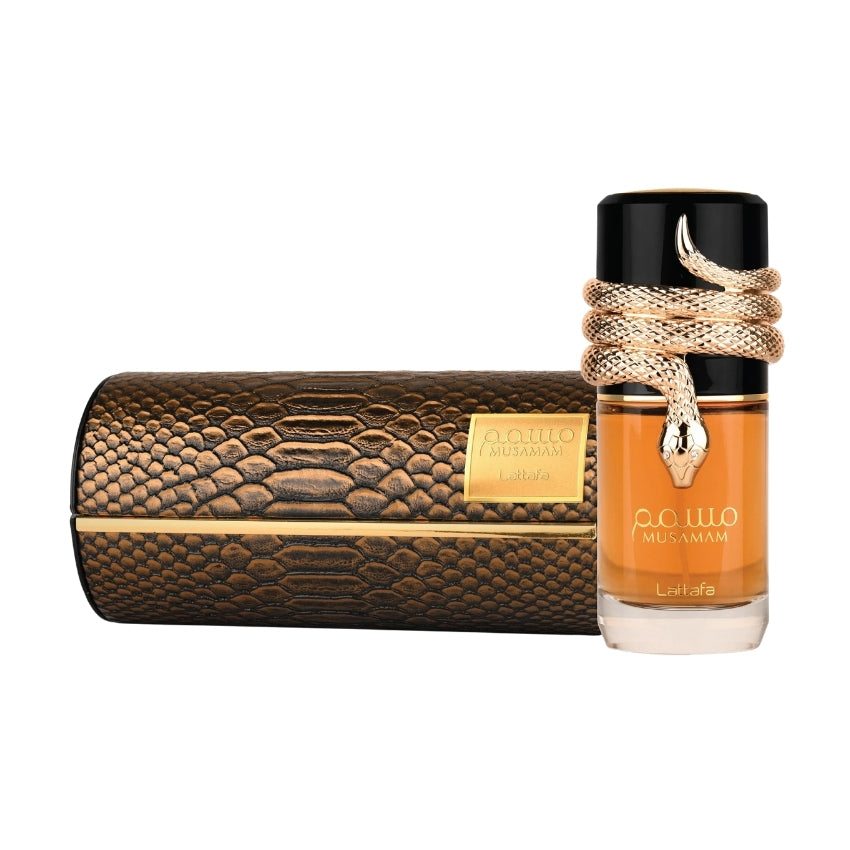 Confezione e bottiglia Musamam fragranza legnosa e avvolgente Amira Essence